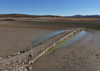 💧 Kuraklığın Mirası: Apa Barajı Keşfi Osmanlı Köprüsünü Ortaya Çıkardı