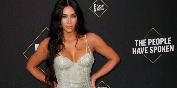 Kim Kardashian’dan Kariyer Odaklı Hamle: Sosyal Medyaya Sınır Kararı