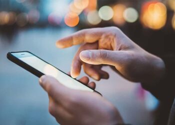 Yabancı Uyruklulara Özel Mobil Kural: Yeni Cep Telefonu Aboneliği Düzenlemesi Devrede