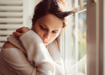 Uyku Düzeninde Bozulma Alarmı: Mevsimsel Duygudurum Bozukluğu ve Sirkadiyen Ritim 💤